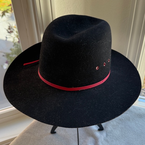 Black Felt Hat w/Red Band & Accents. American Hat Co Cowboy/Western. Size 6 5/8.